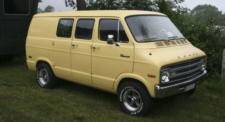 Dodge tradesman 100