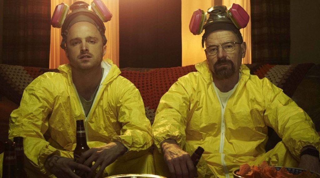 A high school chemistry teacher diagnosed with inoperable lung cancer turns to manufacturing and selling methamphetamine in order to secure his family's future.