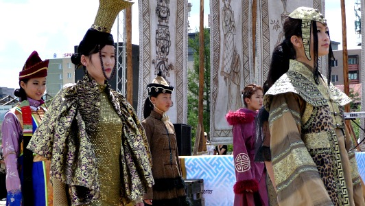 Strong Mongolian women on the move.