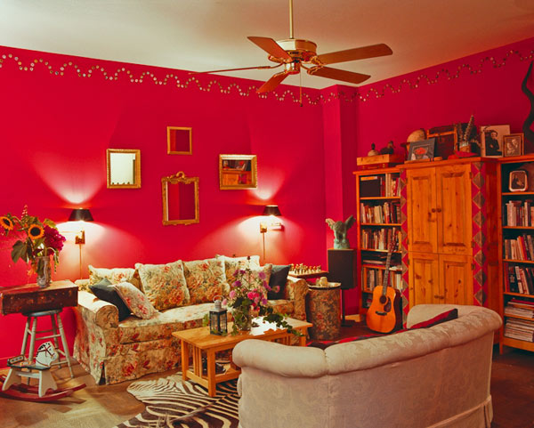 Deco 1980's style