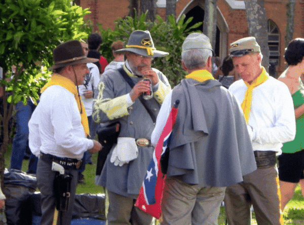 Confederados keeping thir society and history alive.